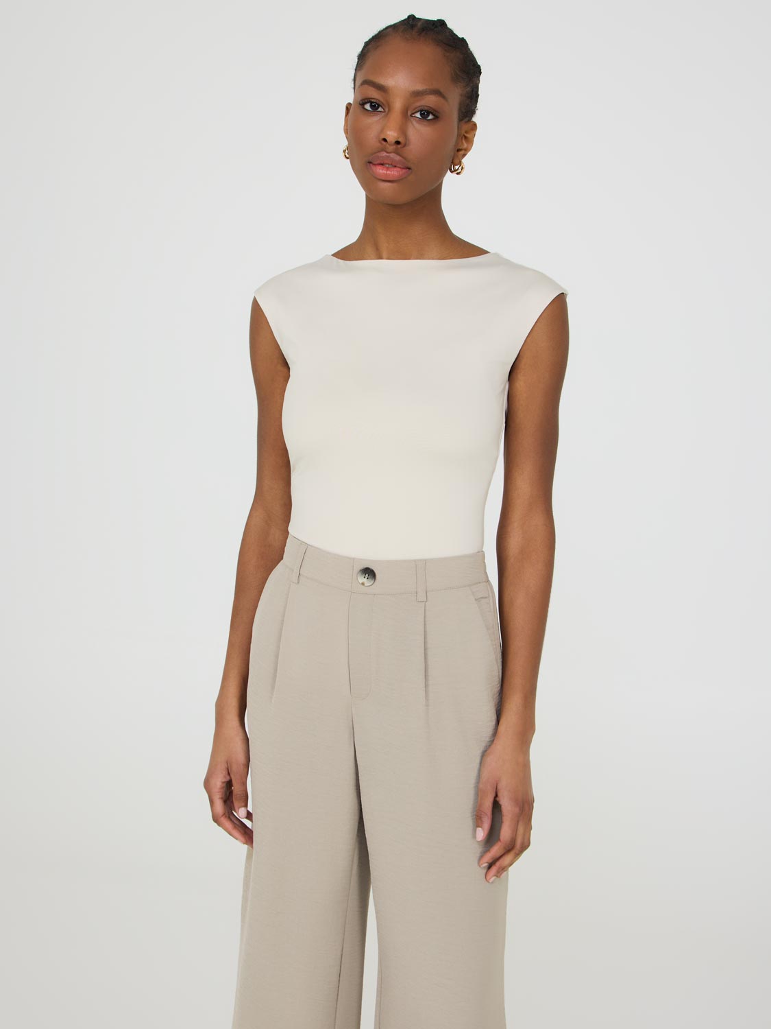 Double Layer Boat Neck Sleeveless Top