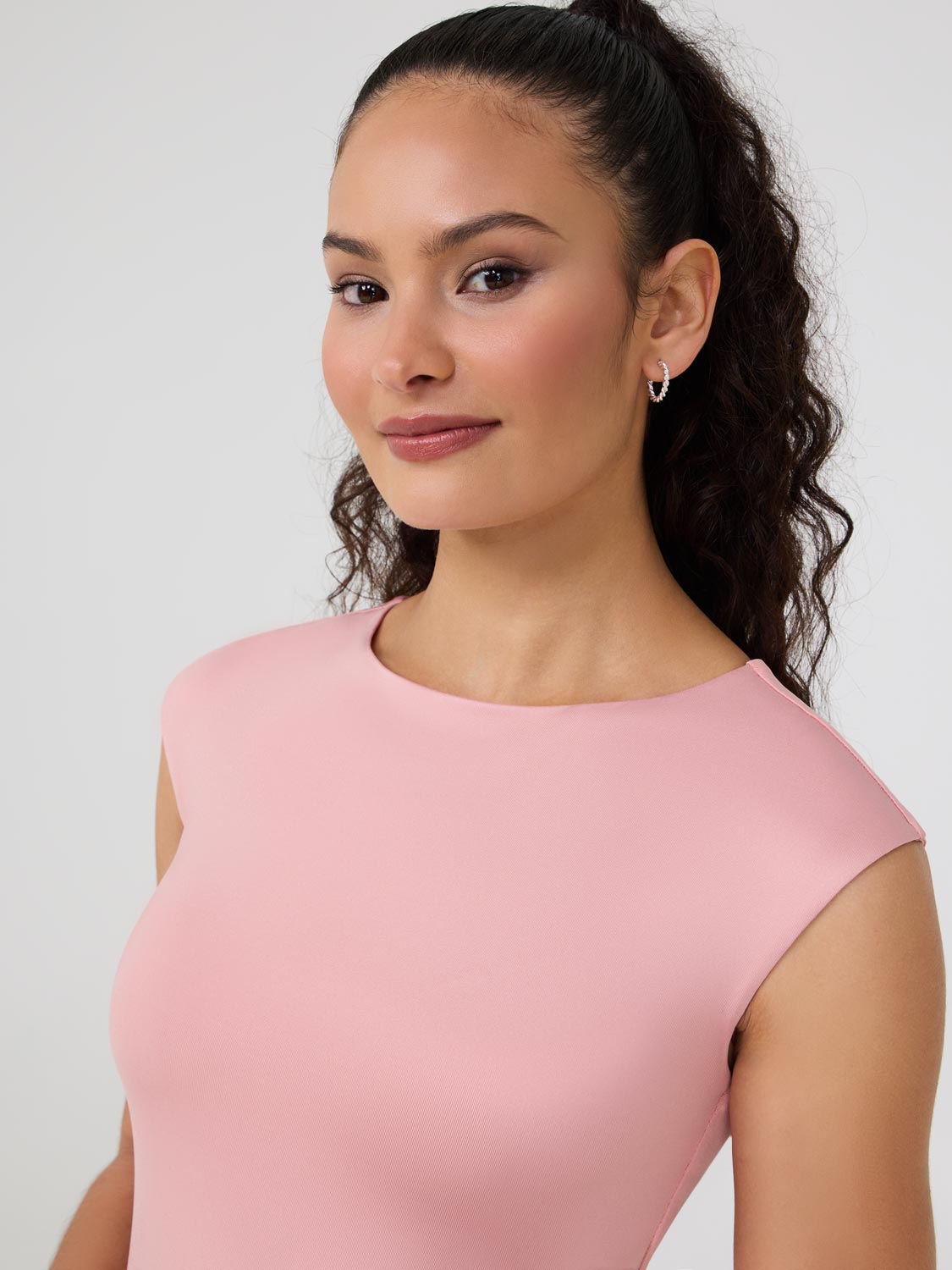 Double Layer Boat Neck Sleeveless Top