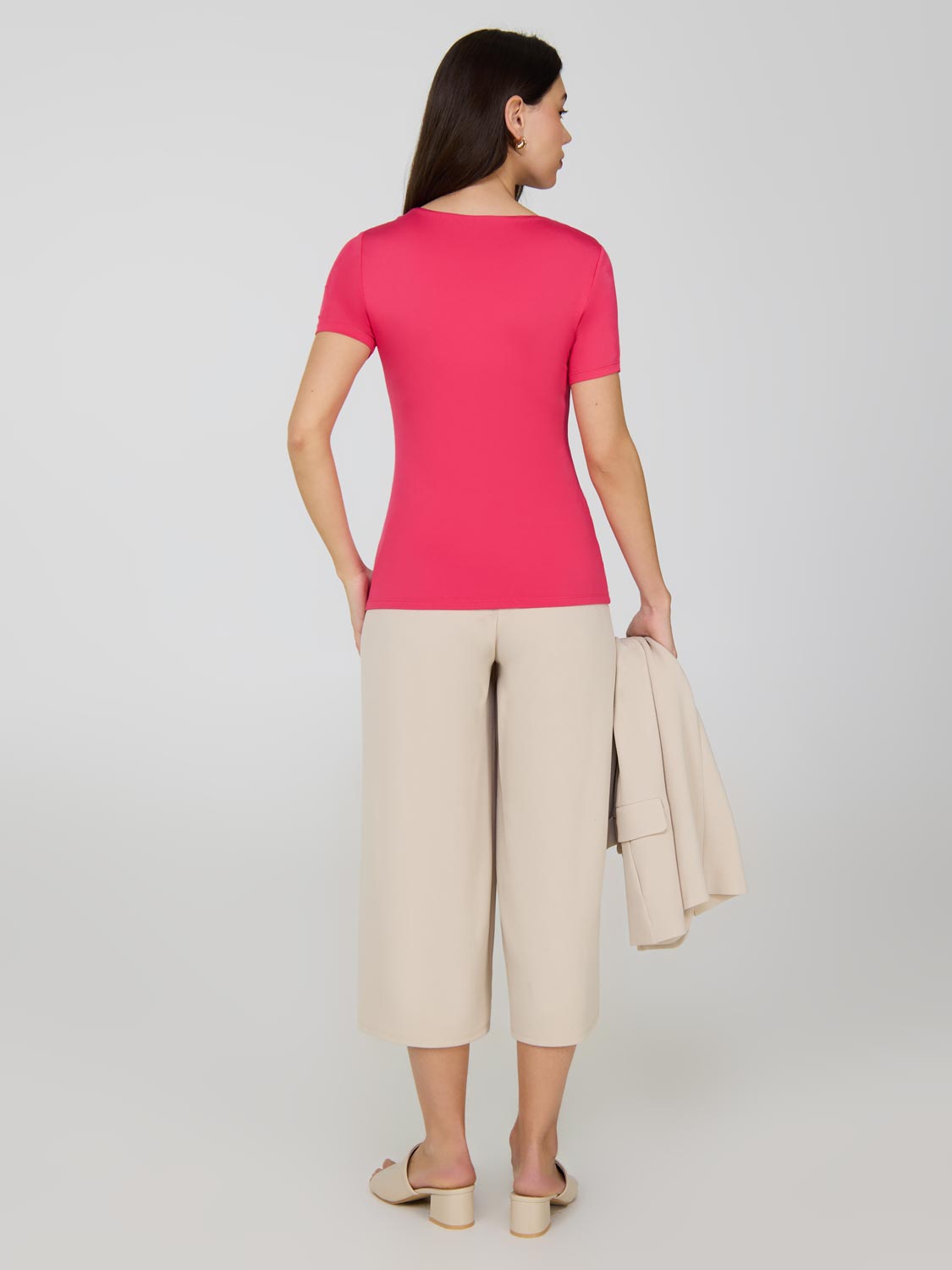 Double Layer Scoop Neck T-Shirt